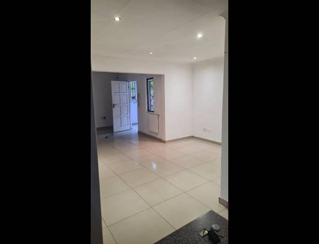 3 BEDROOM TOWNHOUSE FOR SALE IN BELLAIR
